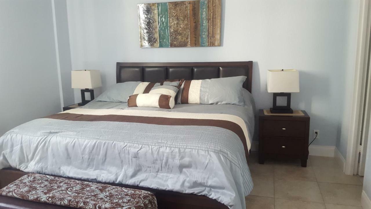 Tides On Apartahotel *